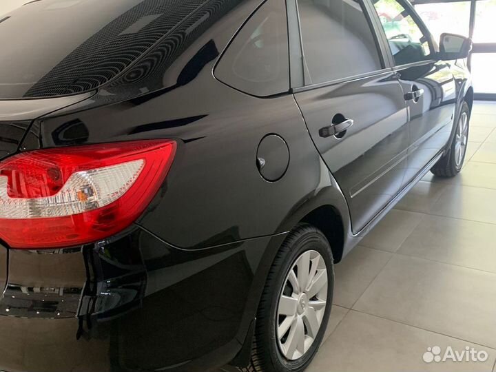 LADA Granta 1.6 МТ, 2023