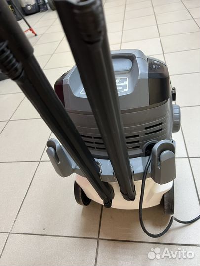Пылесос Karcher SE 6.100