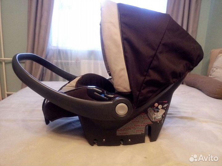 Автолюлька Peg-Perego Primo Viaggio Tri-Fix