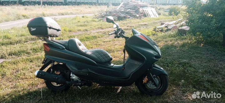 Yamaha Majesty 250