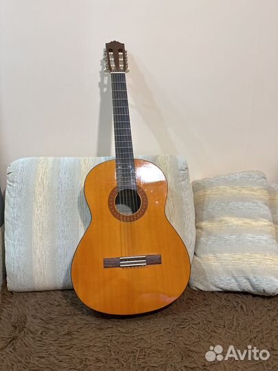 Гитара Yamaha C40
