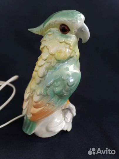 Фарфоровая статуэтка ссср. Светильник попугай
