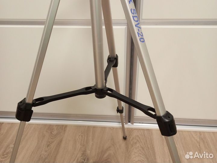 Штатив для фотоаппарата