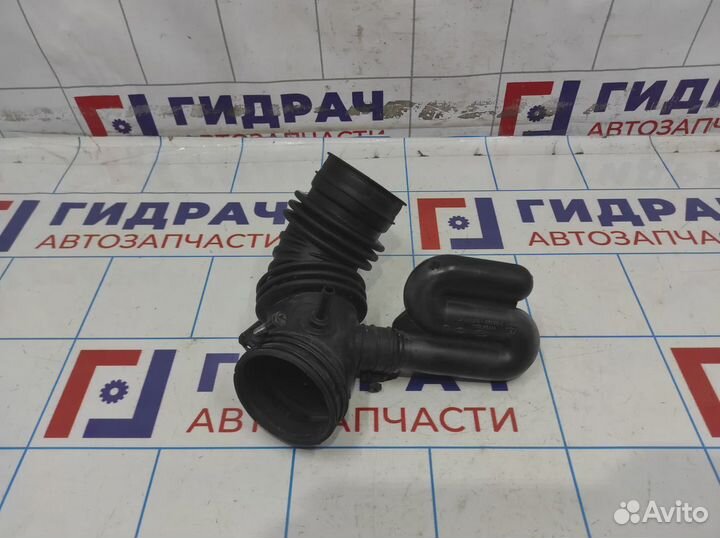 Патрубок воздушного фильтра Hyundai Tucson (JM) 28139-2E000