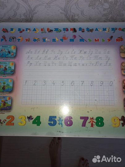 Детский стол со стулом