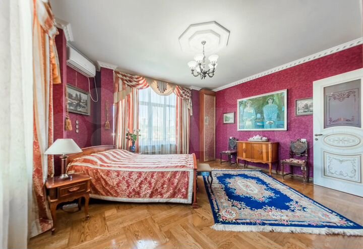 5-к. квартира, 250 м², 21/23 эт.