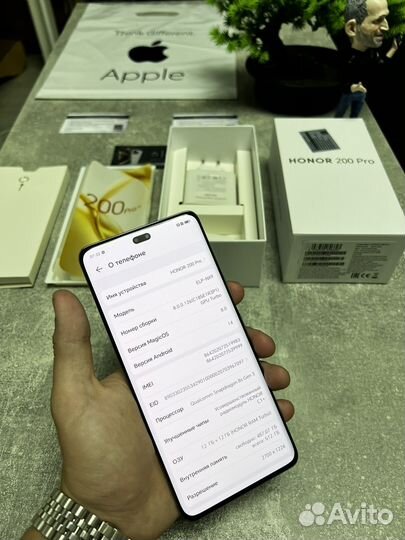 HONOR 200 Pro, 12/512 ГБ