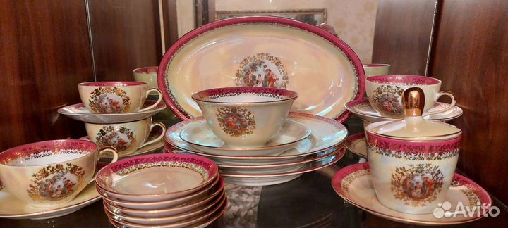 Набор столовой посуды из фарфра ГДР