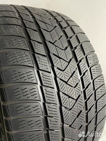 Pirelli Scorpion Winter RFT 275/40 R21 и 315/35 R21