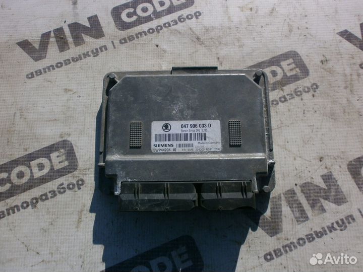 Блок управления двигателем Шкода Фабия 1