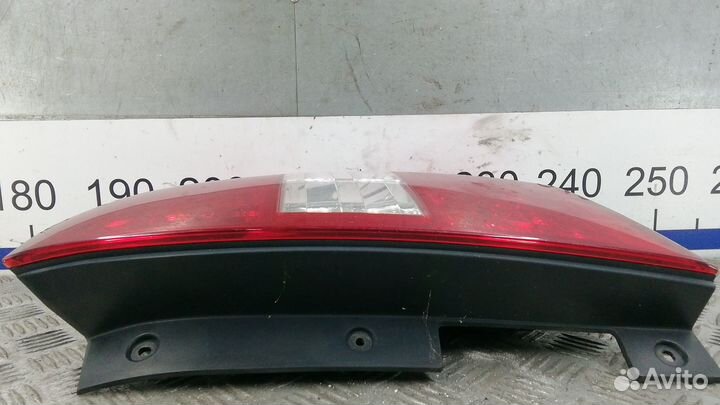 Фонарь KIA Carnival / Sedona 2 (2006-2014)