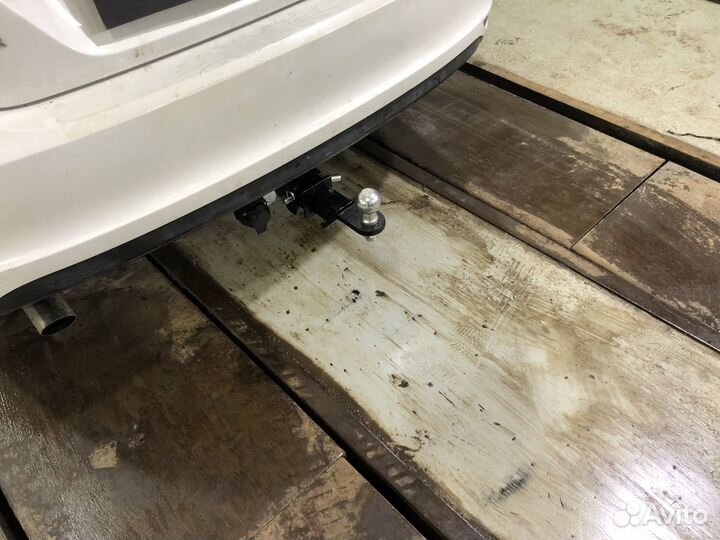 Фаркоп на Volkswagen Jetta