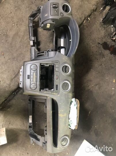 Элементы торпедо Ford Fussion