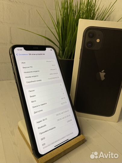 iPhone 11, 64 ГБ