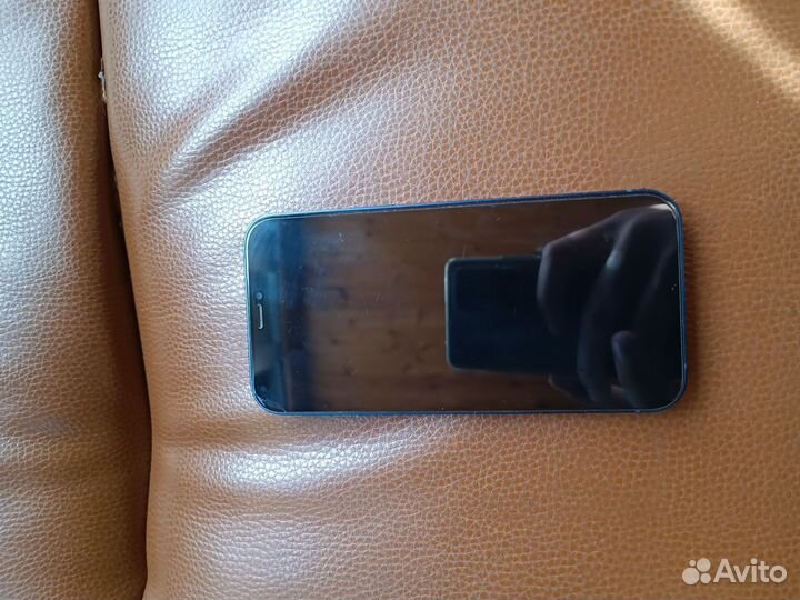 iPhone 12, 64 ГБ
