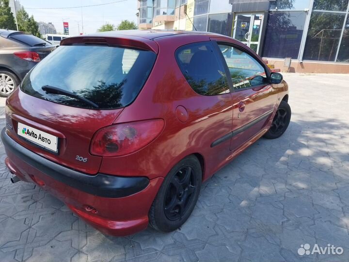 Peugeot 206 1.4 МТ, 2005, 250 000 км