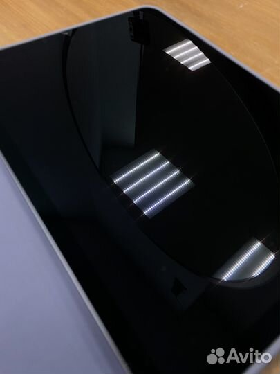 Apple iPad Air 5 + M1 10,9 Wi-Fi, 256 GB + чехол