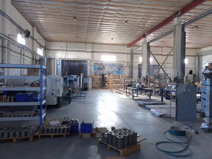 Производственное помещение, 1350 м2