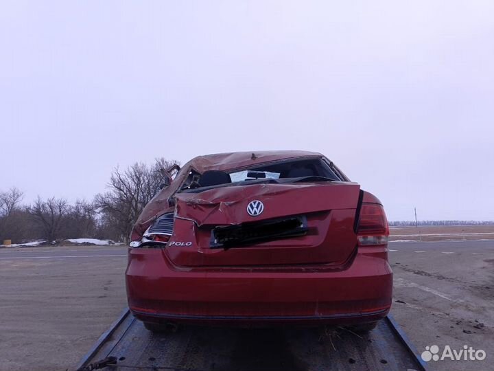 В разборе Volkswagen Polo 2016 г МКПП 1.6л