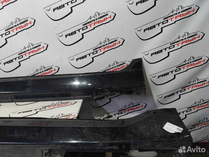 Порог пластик lexus LS460 LS600H USF40 USF41 USF45