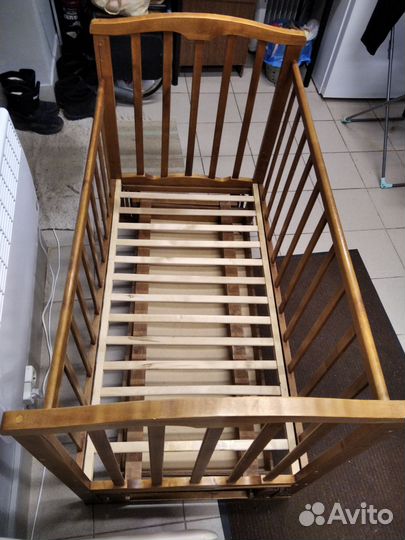 Детская спальная кровать качалка