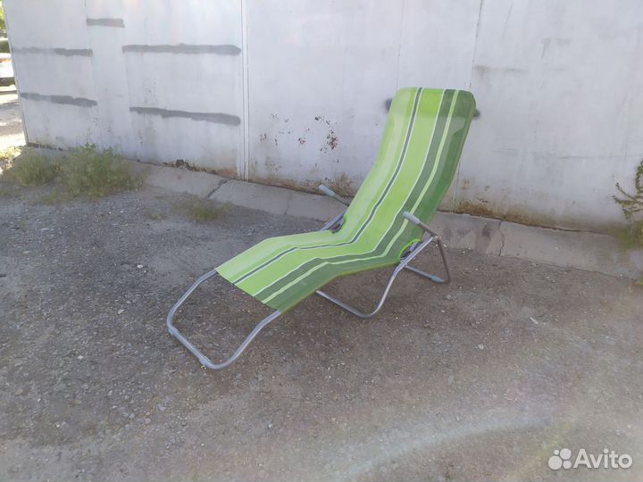 Шезлонг пляжный складной, металл Раскладной