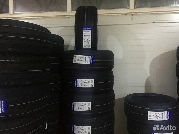 Windforce Catchfors UHP 285/45 R19 111W