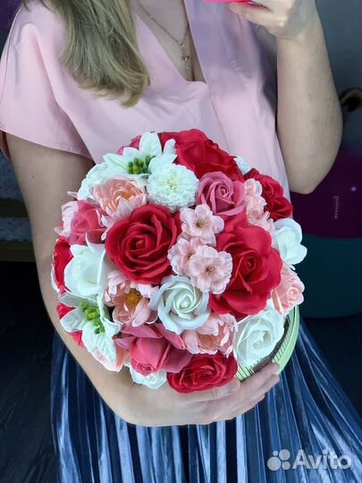 Букет из мыльных цветов роз 1 сентября подарок