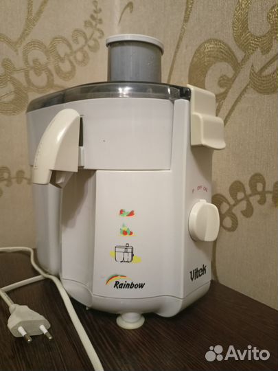 Соковыжималка Vitek VT-1601