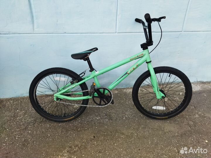 Велосипед GT mach one expert 20