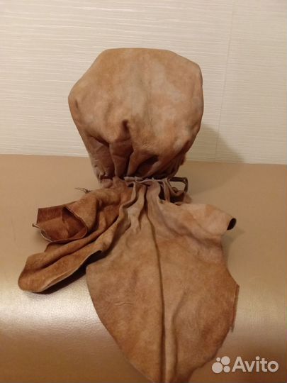 Шапка из натуральной кожи