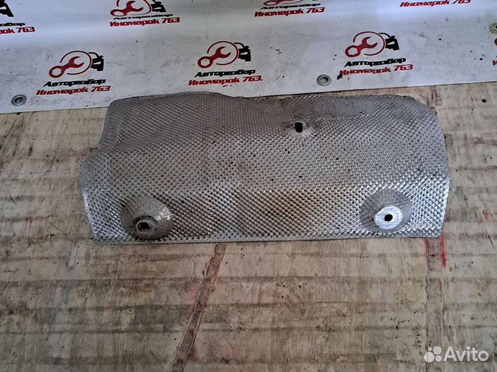 Тепловой экран задний левый Renault Logan