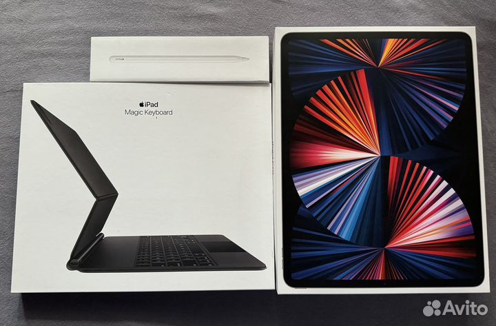iPad Pro 12.9 m1 256+magic keyboard+apple pencil