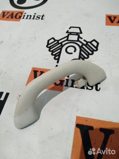 Ручка потолка правая Vw Passat B6 3.2 2008