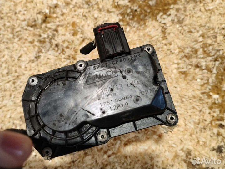 Дроссельная заслонка Mazda 3 BL 2008-2011