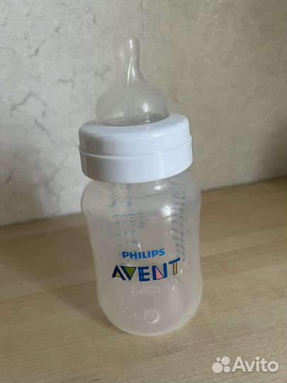 Бутылочки для кормления avent