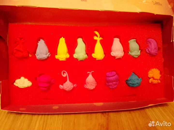Коллекция троллей (ластиков) из 5 пятёрочки