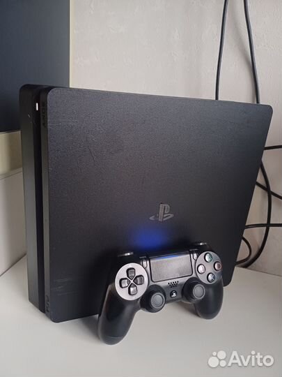 Ps4 slim 1tb прошитая Hen5.05