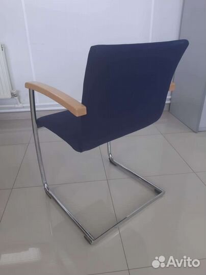 Конференц кресло, кресло для переговоров, кресло