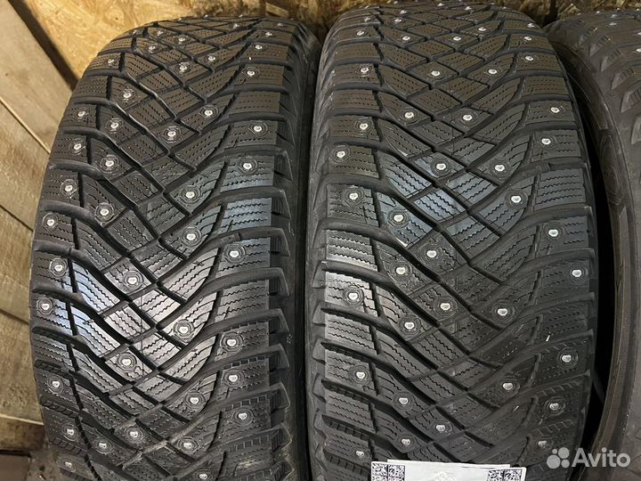 Goodyear Ultra Grip Ice Arctic 2 205/50 R17