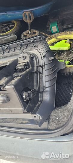 Бардачок (перчаточный ящик) Jetta 5