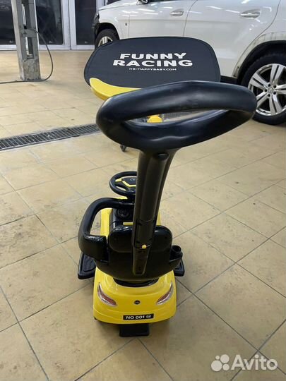 Машина happy baby