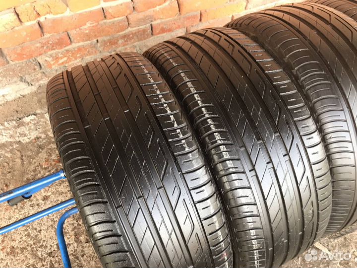 Bridgestone Turanza T001 225/45 R17