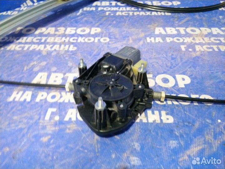 Передний левый стеклоподъемник Ваз Лада Веста