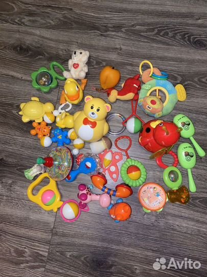 Игрушки погремушки
