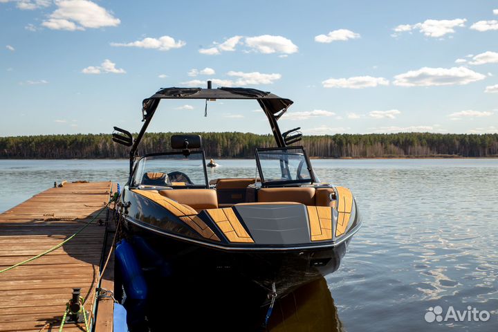 Катер Буксировщик Mumba Mojo