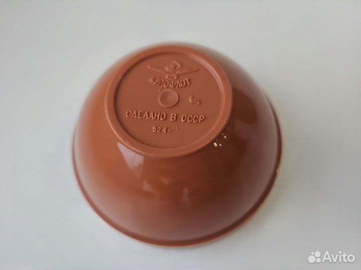 Пластиковая посуда в ассортименте