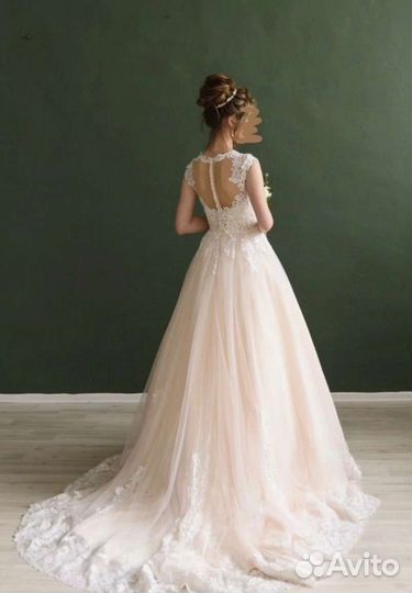 Платье свадебное