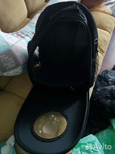 Рюкзак, сумки-переноски, домики, лежанка для кошек