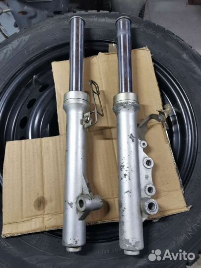 Перья вилки, передние амортизаторы